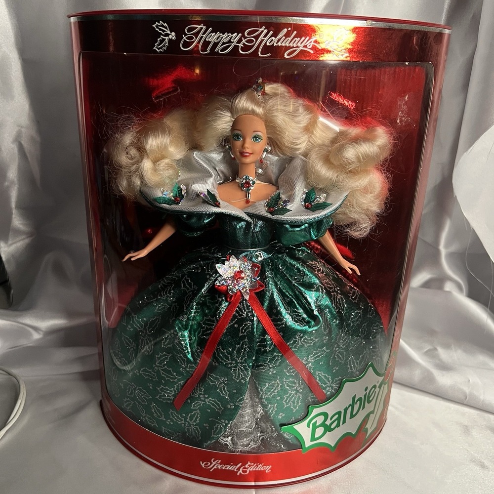 Mattel 1995 Barbie Happy Holidays Special Edition
